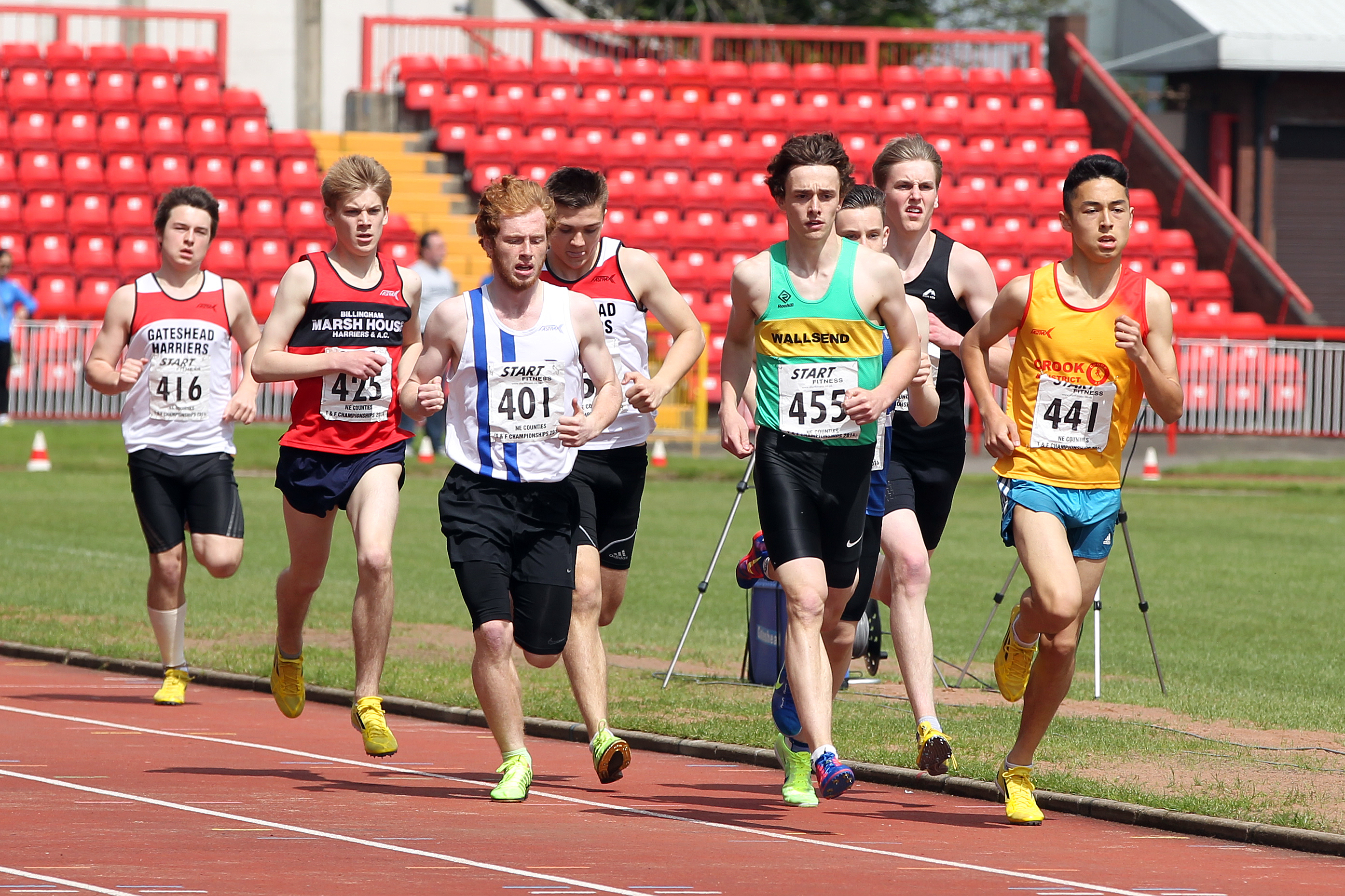Under-17 mens 800 metres at the North Eastern Championships, Gateshead International Stadium.  Photos: David T. Hewitson/Sports for All Pics